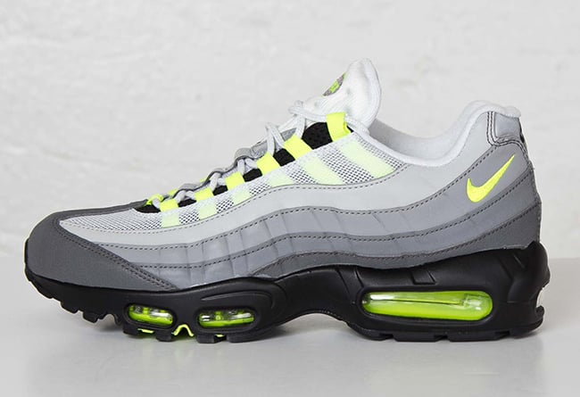 Nike Air Max 95 3M Neon