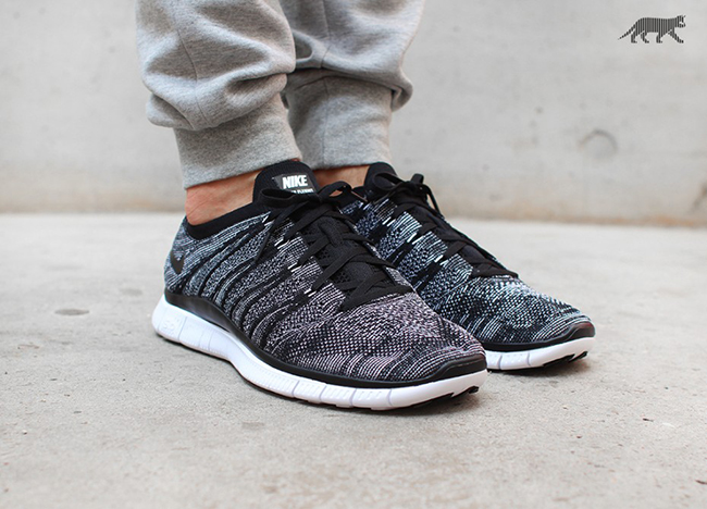 Nike Free Flyknit NSW Oreo