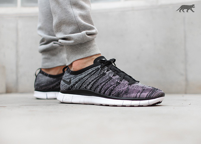 Nike Free Flyknit NSW Oreo