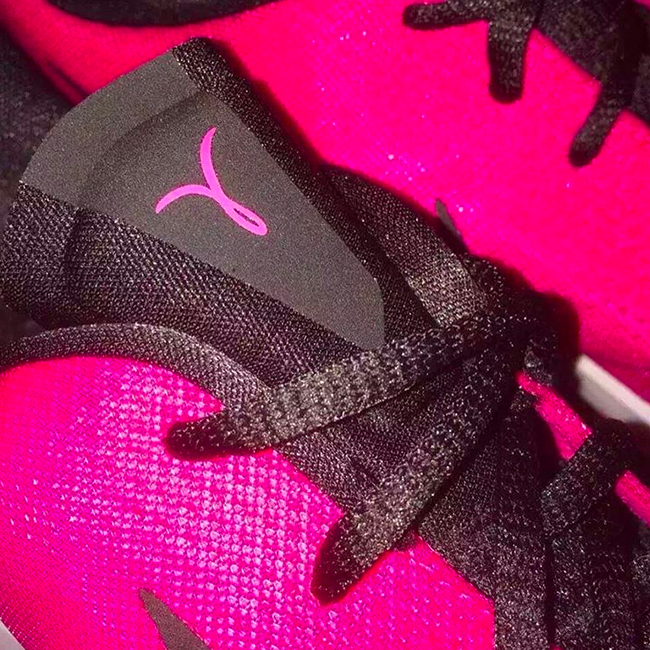 Nike HyperChase Think Pink