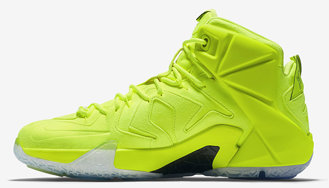 Nike LeBron 12 EXT Tennis Ball