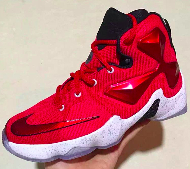 Nike LeBron 13 Gym Red