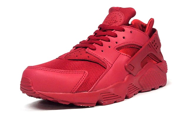 Red Nike Air Huarache