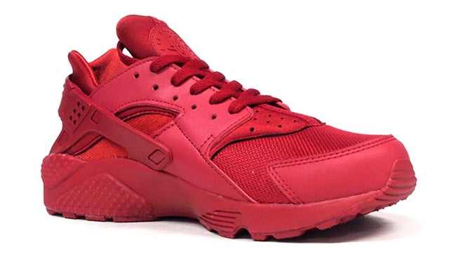 Red Nike Air Huarache