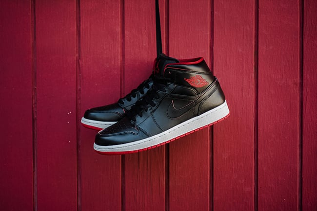 jordan 1 bred paint