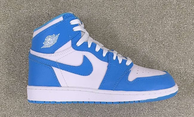 Air Jordan 1 Retro High OG UNC