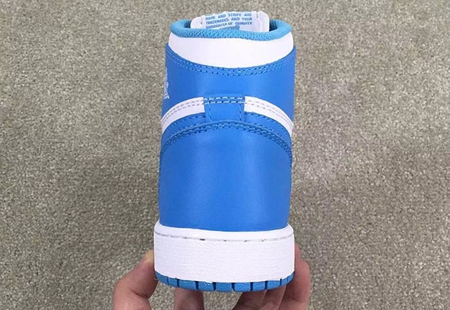 Air Jordan 1 Retro High OG UNC