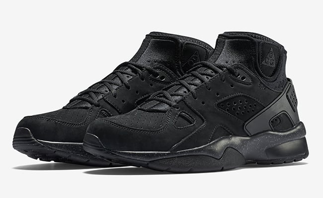 Blackout Nike Air Mowabb OG