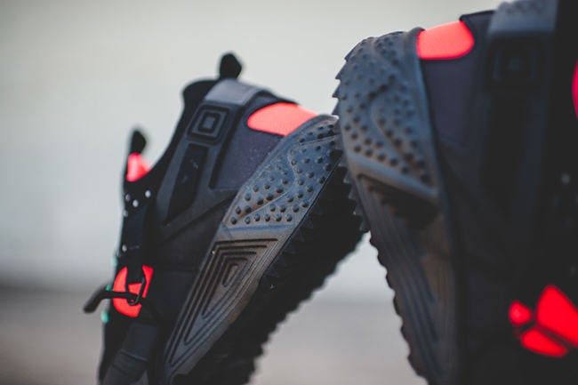 Hologram Nike Air Huarache Utility