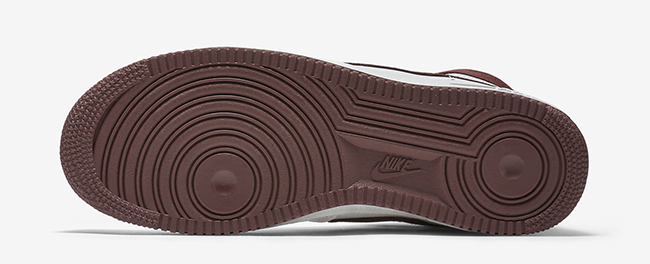 Nike Air Force 1 High QS Chocolate