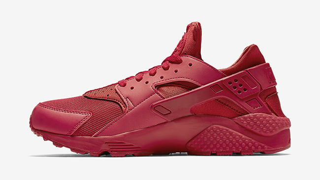 Nike Air Huarache Red October