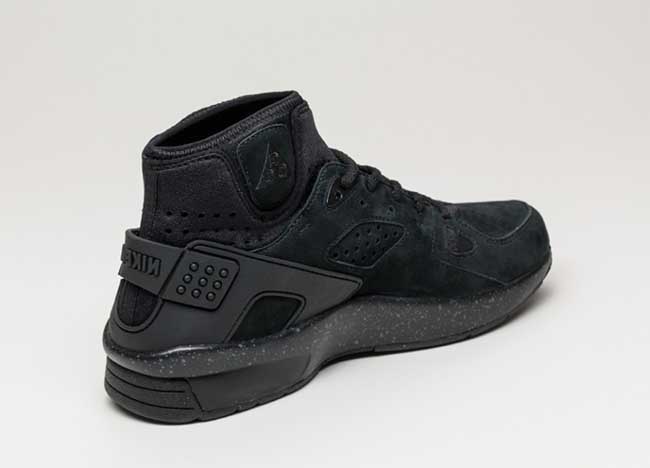 Nike Air Mowabb OG Blackout