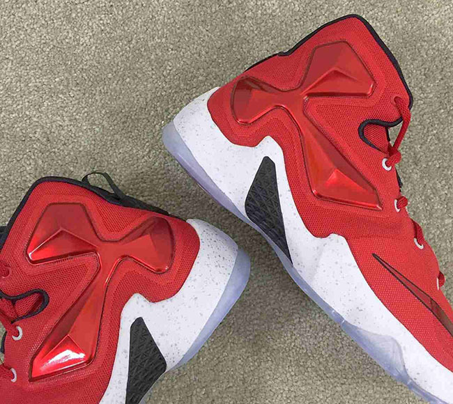 Nike LeBron 13 Red