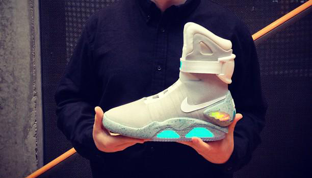 nike air mag release date 2015