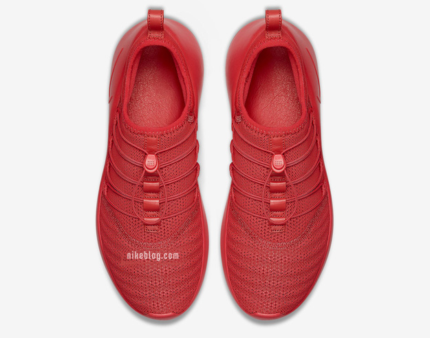 Nike Payaa Red