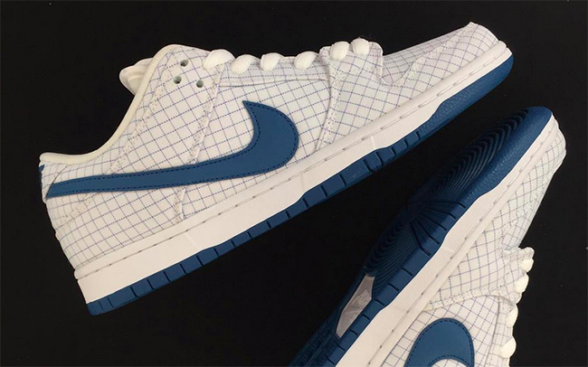 Nike SB Dunk Low Graph Paper