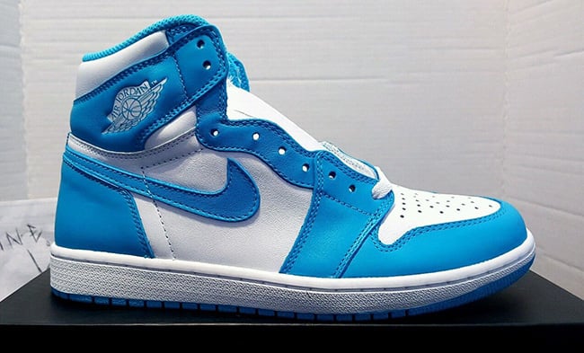 Air Jordan 1 Retro High OG UNC