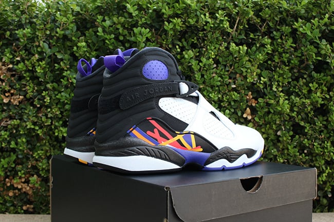 Air Jordan 8 Three Peat Retro