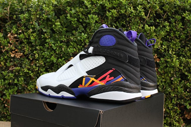 Air Jordan 8 Three Peat Retro