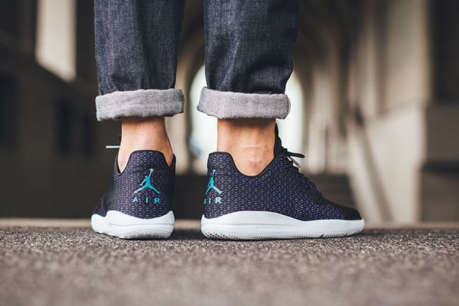 Jordan Eclipse Bright Concord