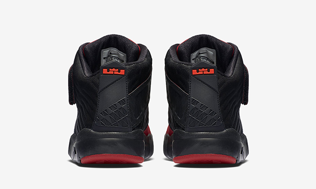 Nike Air Akronite Black Red