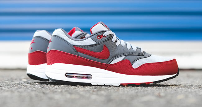 nike air max 1 essential gym red