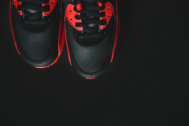 Nike Air Max 90 Winter Premium Gym Red Black