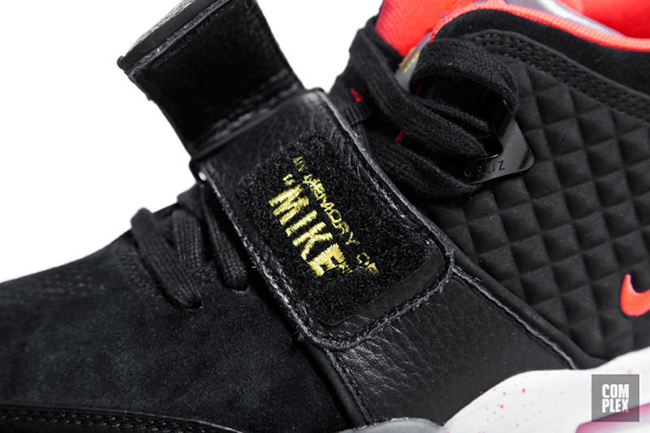 Nike Air Trainer Cruz Black Crimson