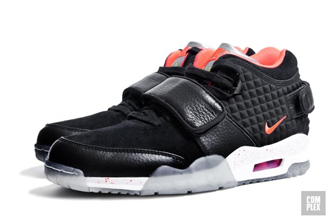 Nike Air Trainer Cruz Black Crimson