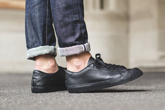 Nike All Court 2 Low QS Triple Black