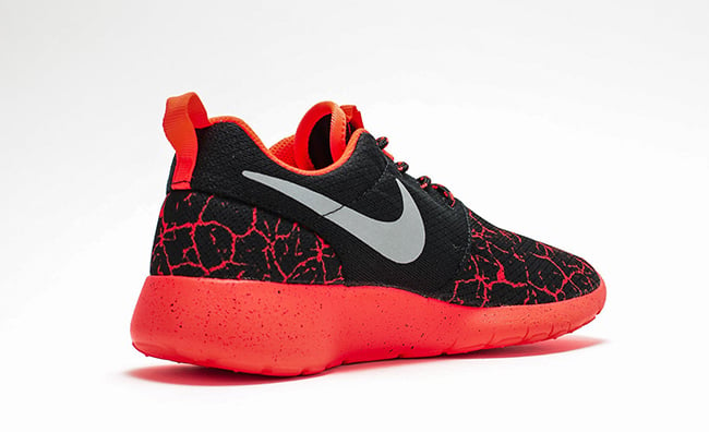 Nike Roshe One GS Lava Black Crimson