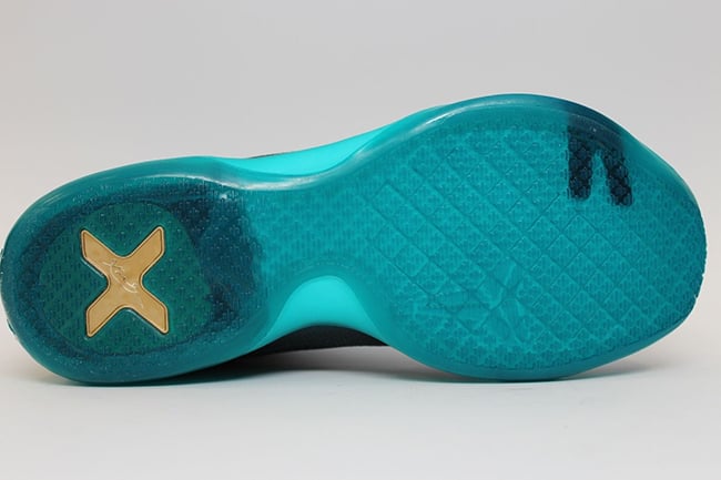 Radiant Emerald Nike Kobe 10