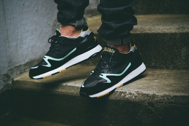 Solebox Diadora V7000