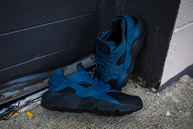 Squadron Blue Nike Air Huarache