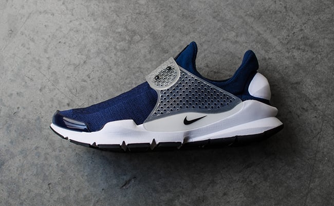 2016 Nike Sock Dart Release