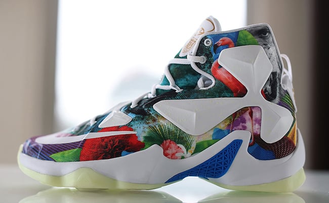 Detailed Look at the NikeiD LeBron 13 25K Point Club