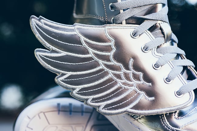 adidas silver wings