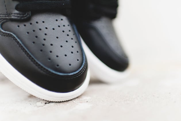 High Heels Mules Nike Dunk High Price