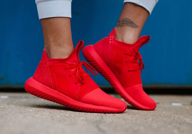 postura Aumentar Tienda adidas Tubular Defiant Lush Red | SneakerFiles