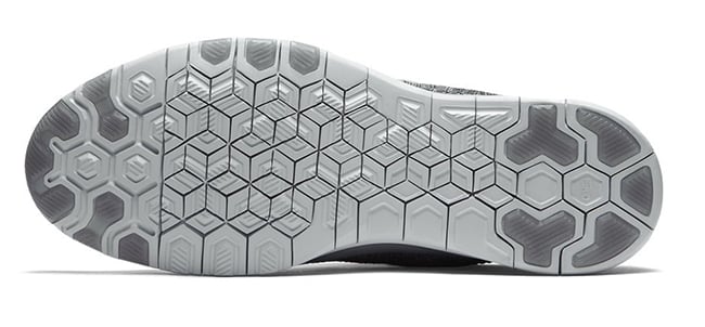 Womens Nike Free TR5 Flyknit Metallic Grey
