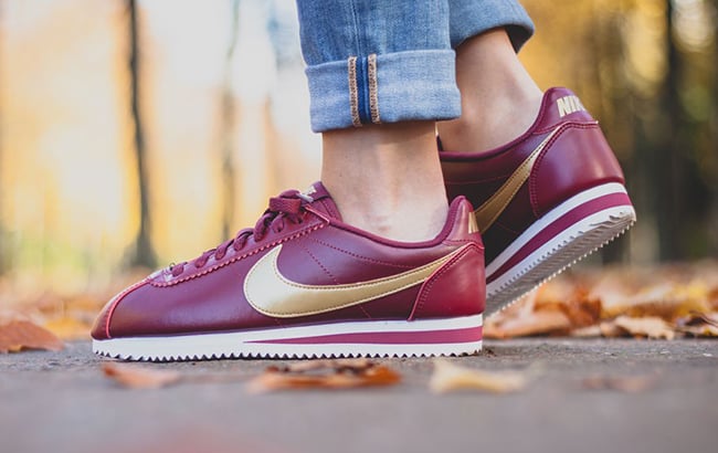 Nike WMNS Classic Cortez Leather ‘Team Red’