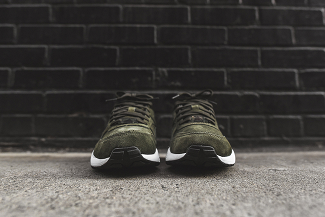 Puma R698 Forest Night Green