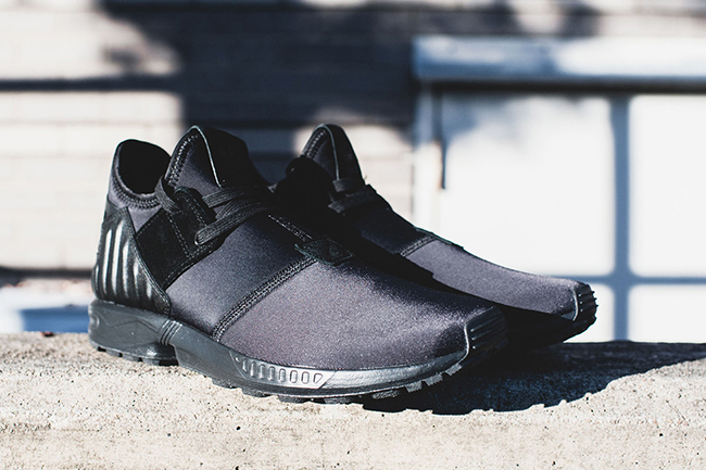 adidas zx flux triple black