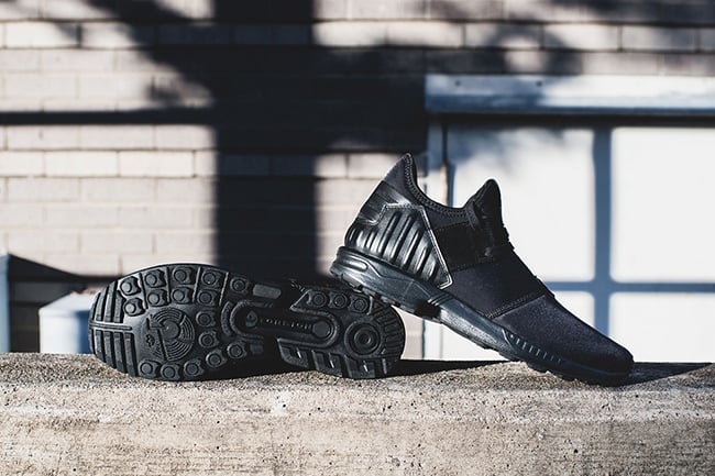 adidas ZX Flux Plus Triple Black