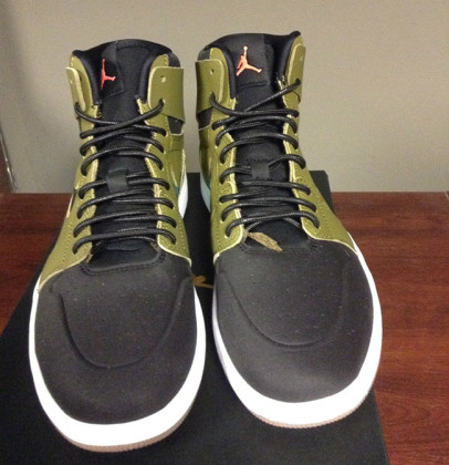 Nike Air Veer Black Grey Nike Roshe Run Vent Pack