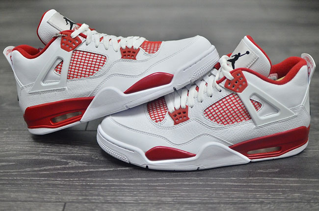 Air Jordan 4 Alternate 2016