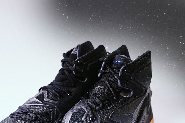 Black Lion Nike LeBron 13