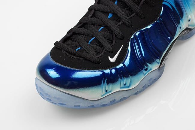 Blue Mirror Nike Foamposite One Release