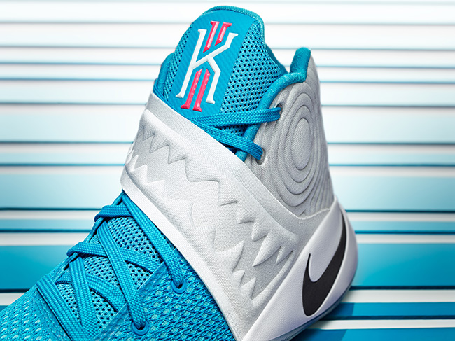 Christmas Nike Kyrie 2