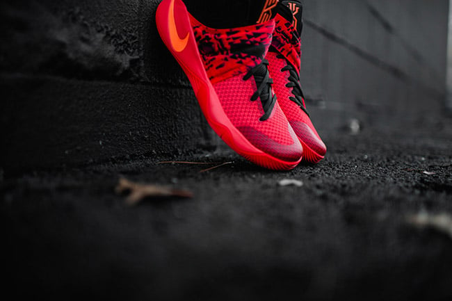 Inferno Nike Kyrie 2